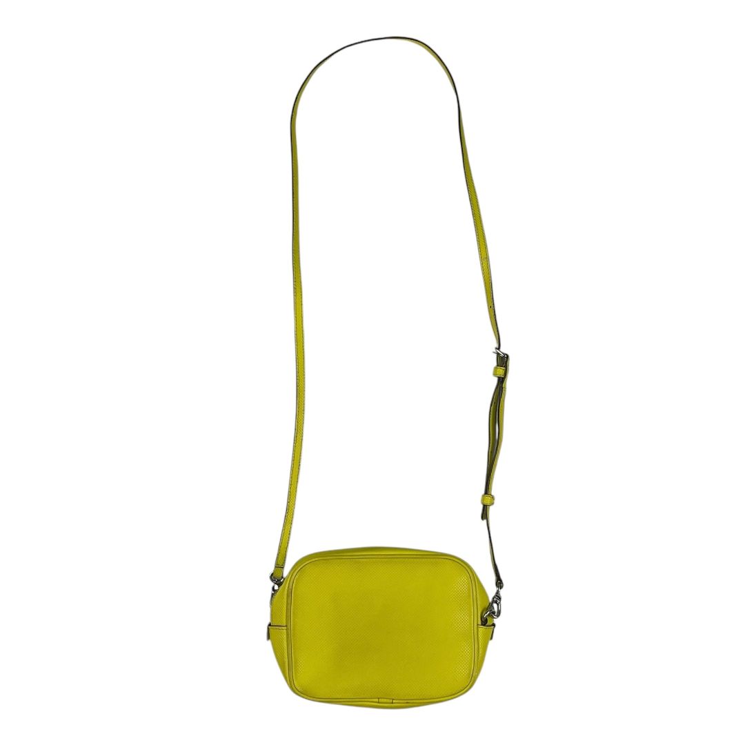 Cartera  MARC JACOBS  Color Amarillo Medida 18cm X 13cm