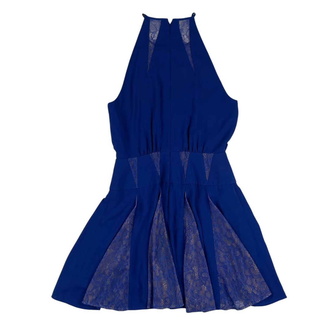 Vestido Sin Manga  BCBG  Color Azul Talle 4