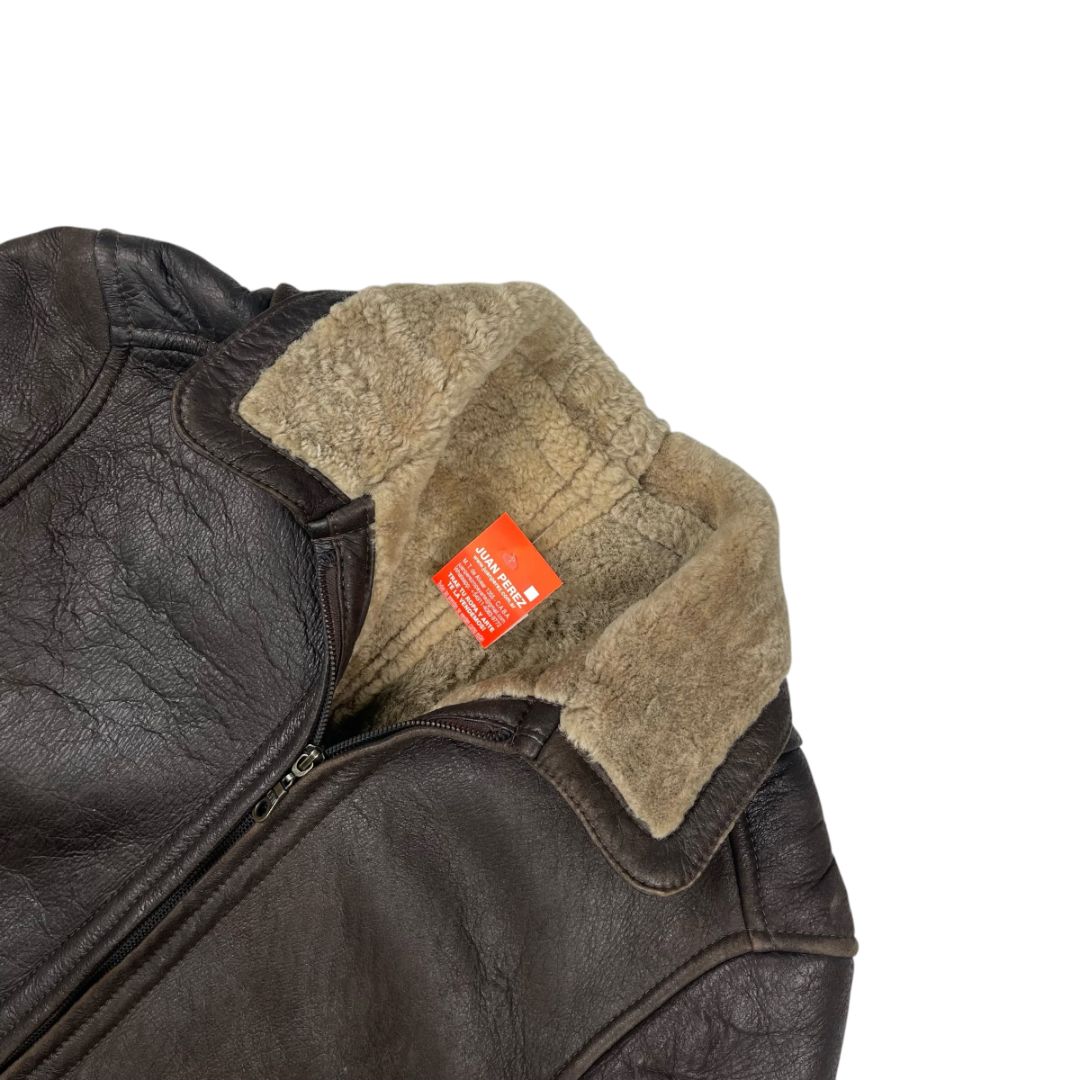 Campera  SIN MARCA  Color Marron Talle M