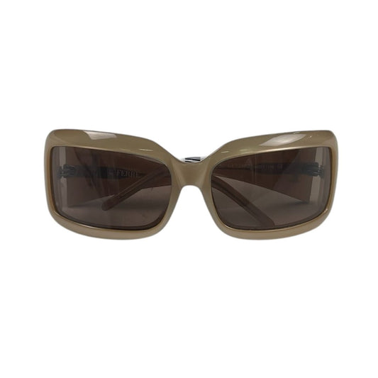 Lentes de Sol  GFF  Color Beige Talle Unico