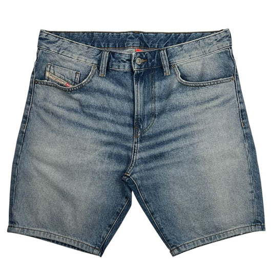 Short Bermuda  DIESEL  Color Celeste Talle 32