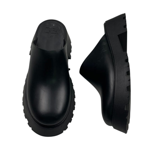 Suecos  ZARA  Color Negro Talle 41