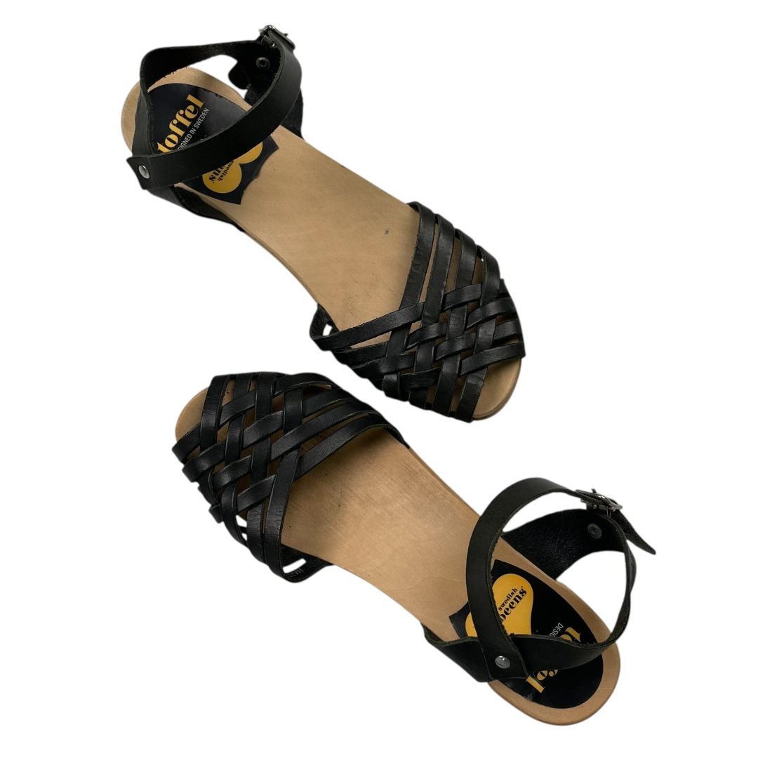 Sandalias  TOFFEL  Color Negro Talle 38