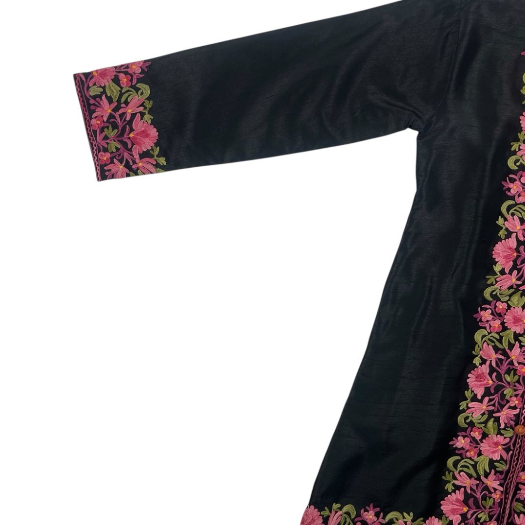 Tapado  SIN MARCA  Color Negro Talle 40