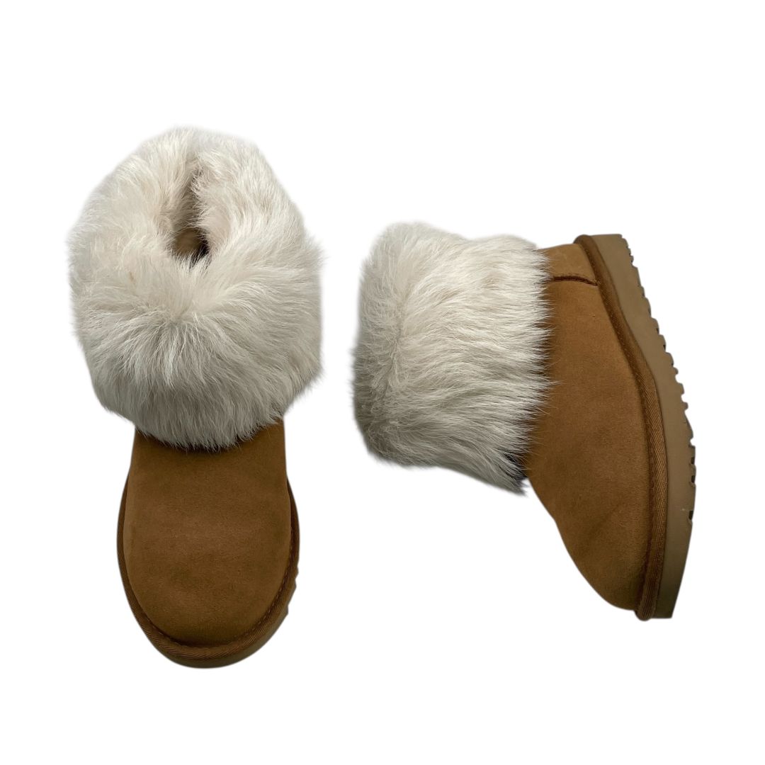 Bota Corta  UGGS  Color Marron Talle 39