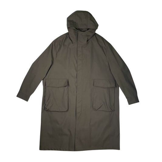 Impermeable  ZARA  Color Verde Talle XL