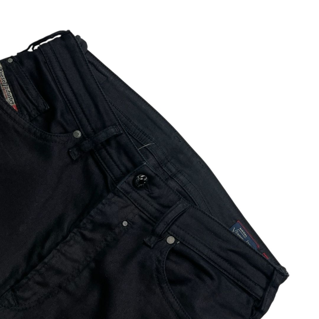 Pantalon  DIESEL  Color Negro Talle 32