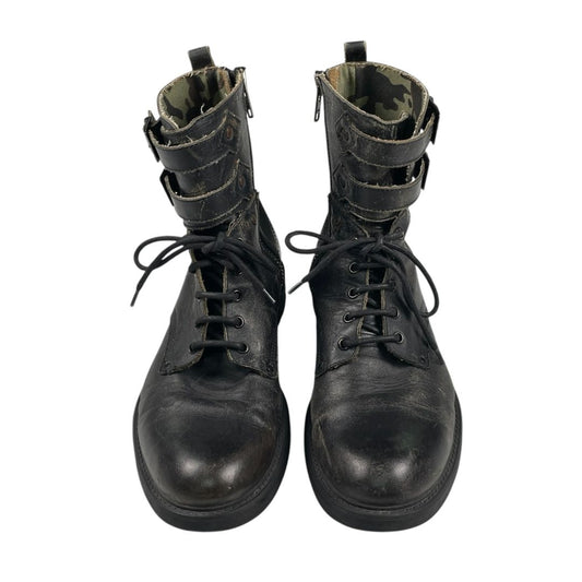 Botas  DIESEL  Color Negro Talle 44