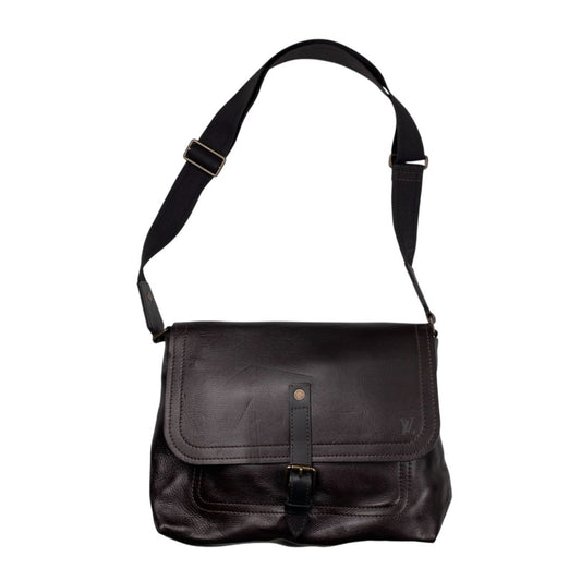 Cartera  LOUIS VUITTON  Color Marron Medida 40cm X 25cm
