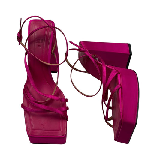 Sandalias  ZARA  Color Fucsia Talle 38