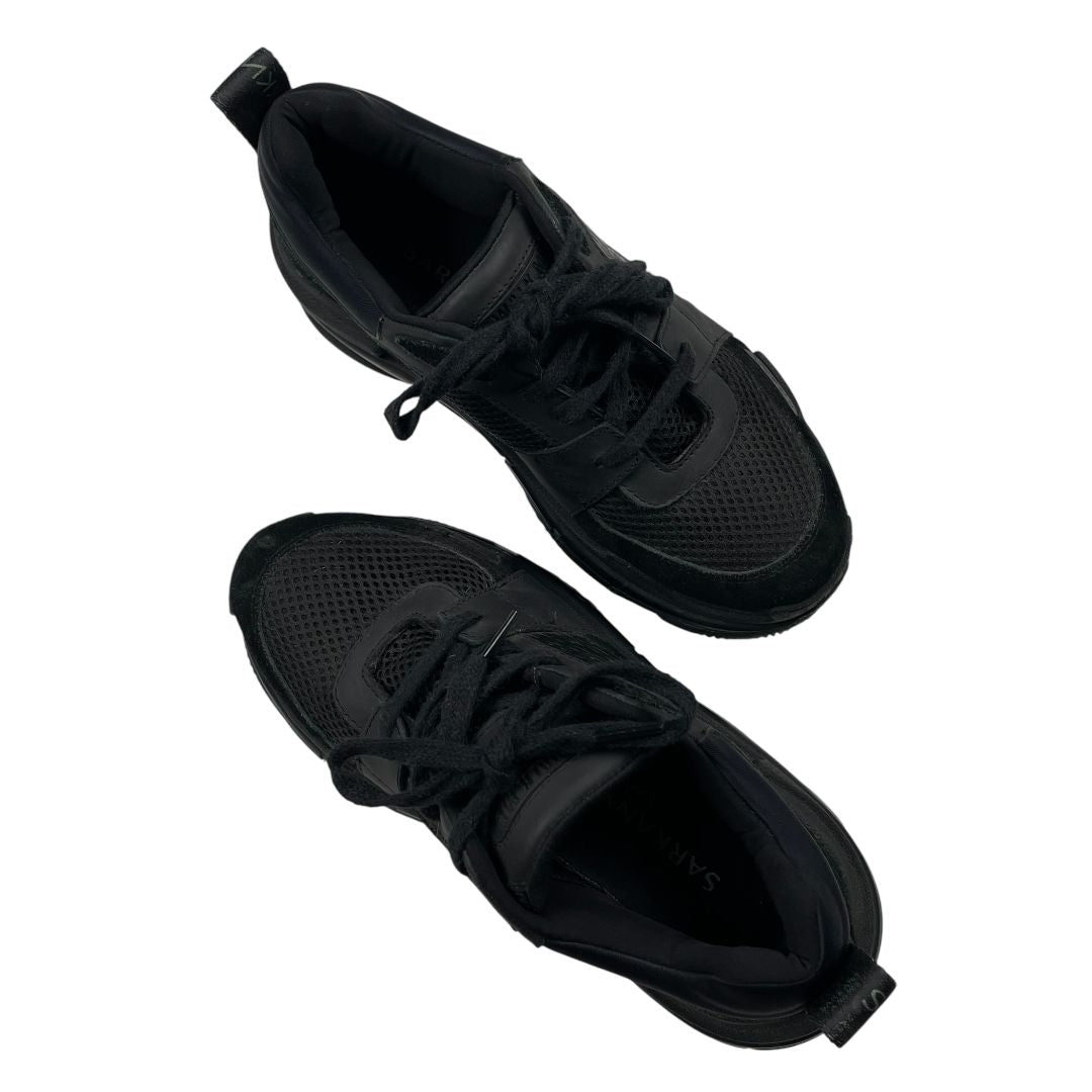 Zapatillas  SARKANY  Color Negro Talle 37