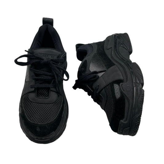 Zapatillas  SARKANY  Color Negro Talle 37