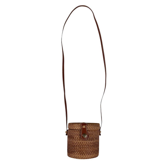 Bandolera  SIN MARCA  Color Marron Medida 13cm X 13cm