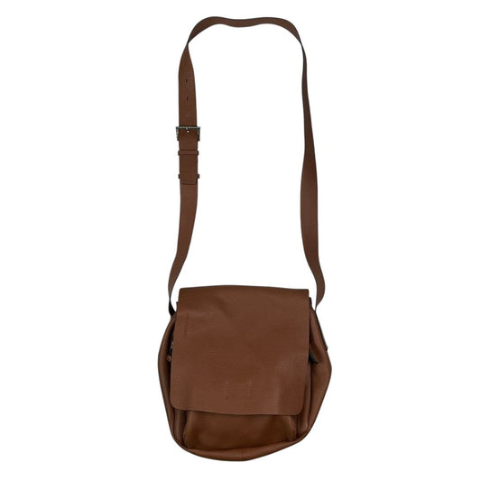 Cartera  PETER KENT  Color Marron Medida 25cm X 23cm