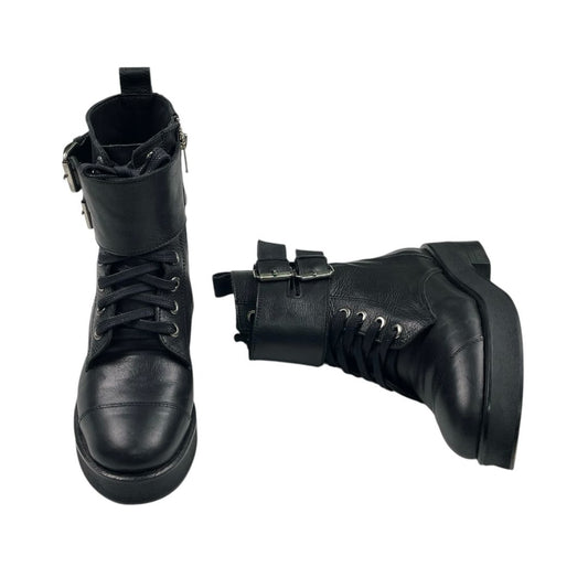 Borcegos  NANA  Color Negro Talle 37