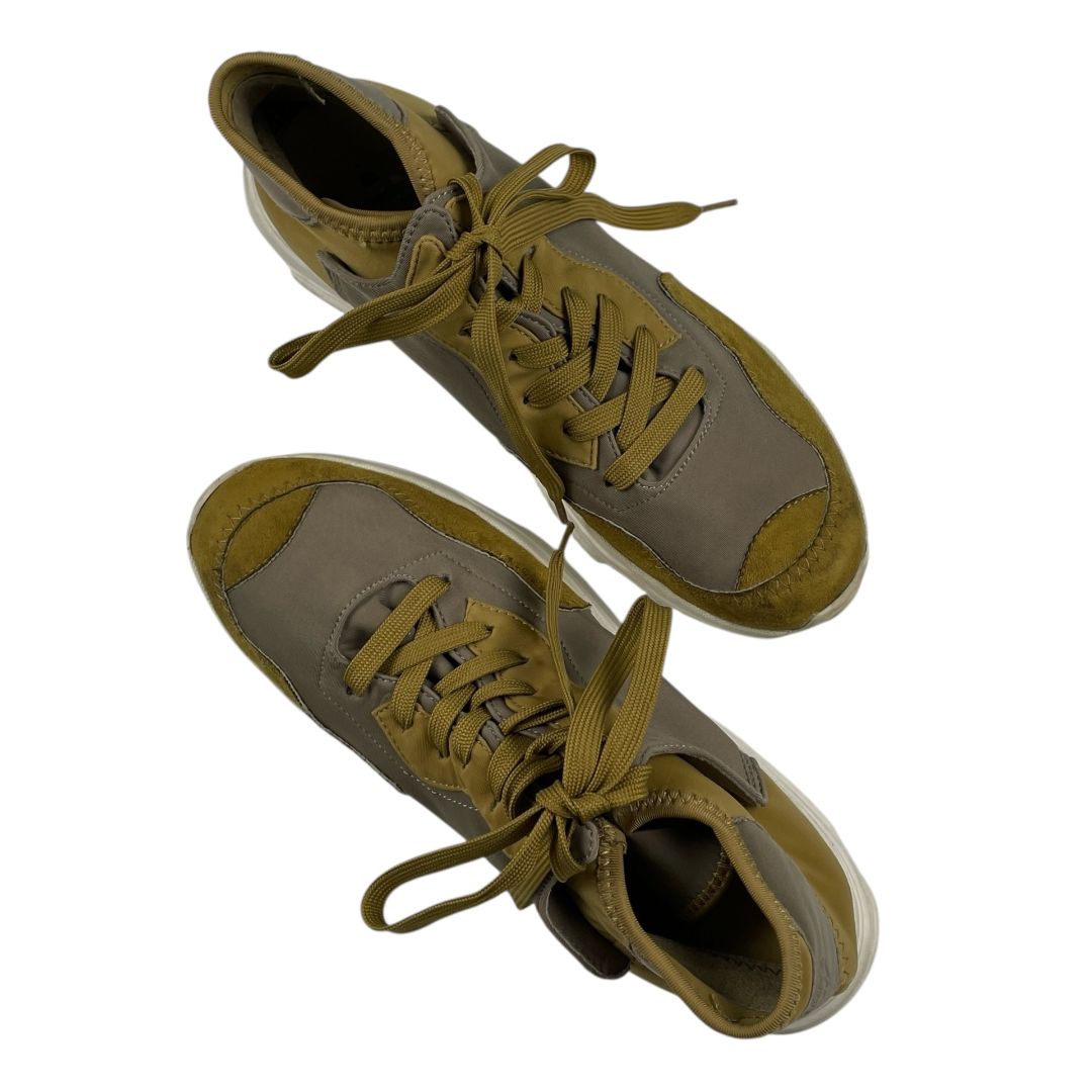 Zapatillas  MISHKA  Color Mostaza Talle 41