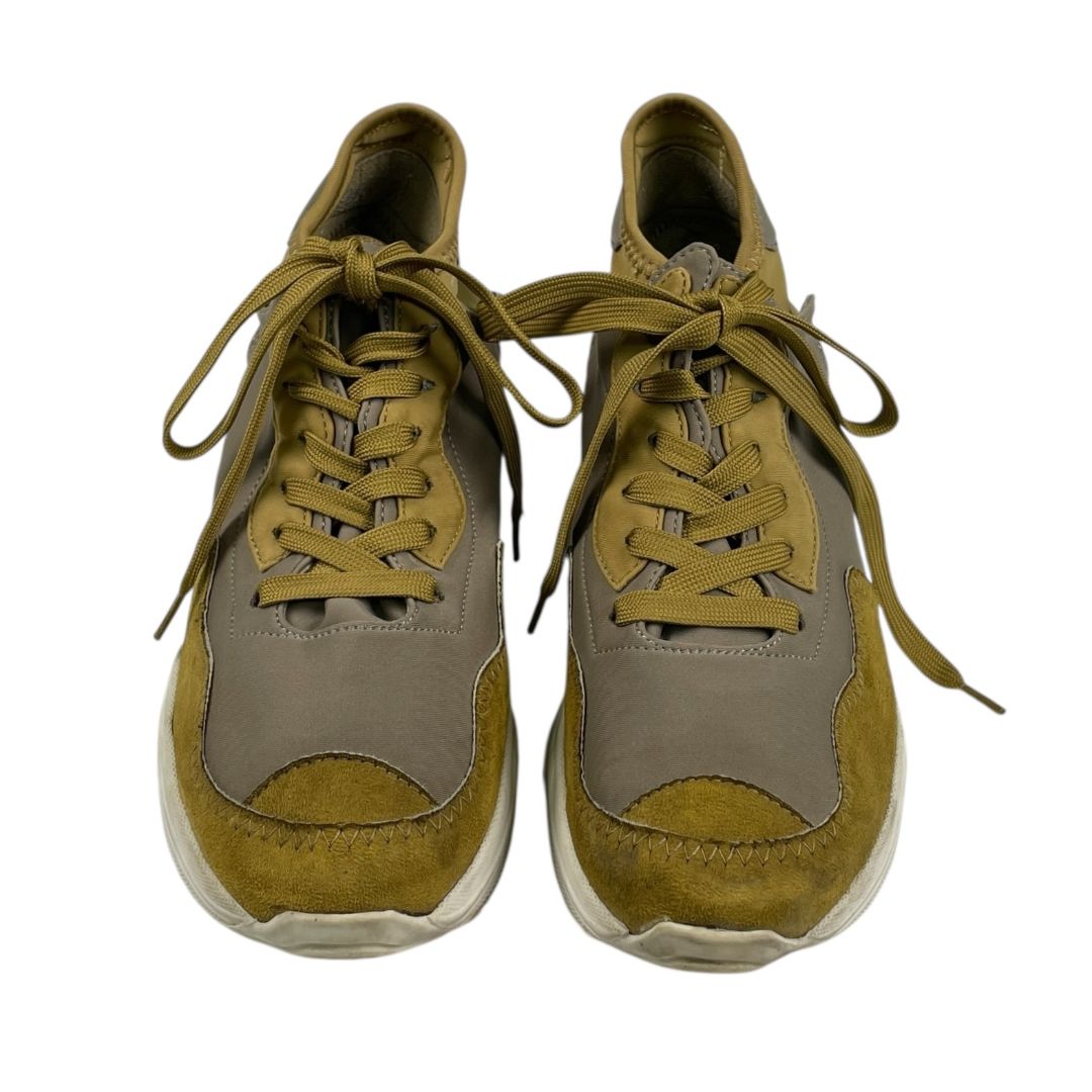 Zapatillas  MISHKA  Color Mostaza Talle 41