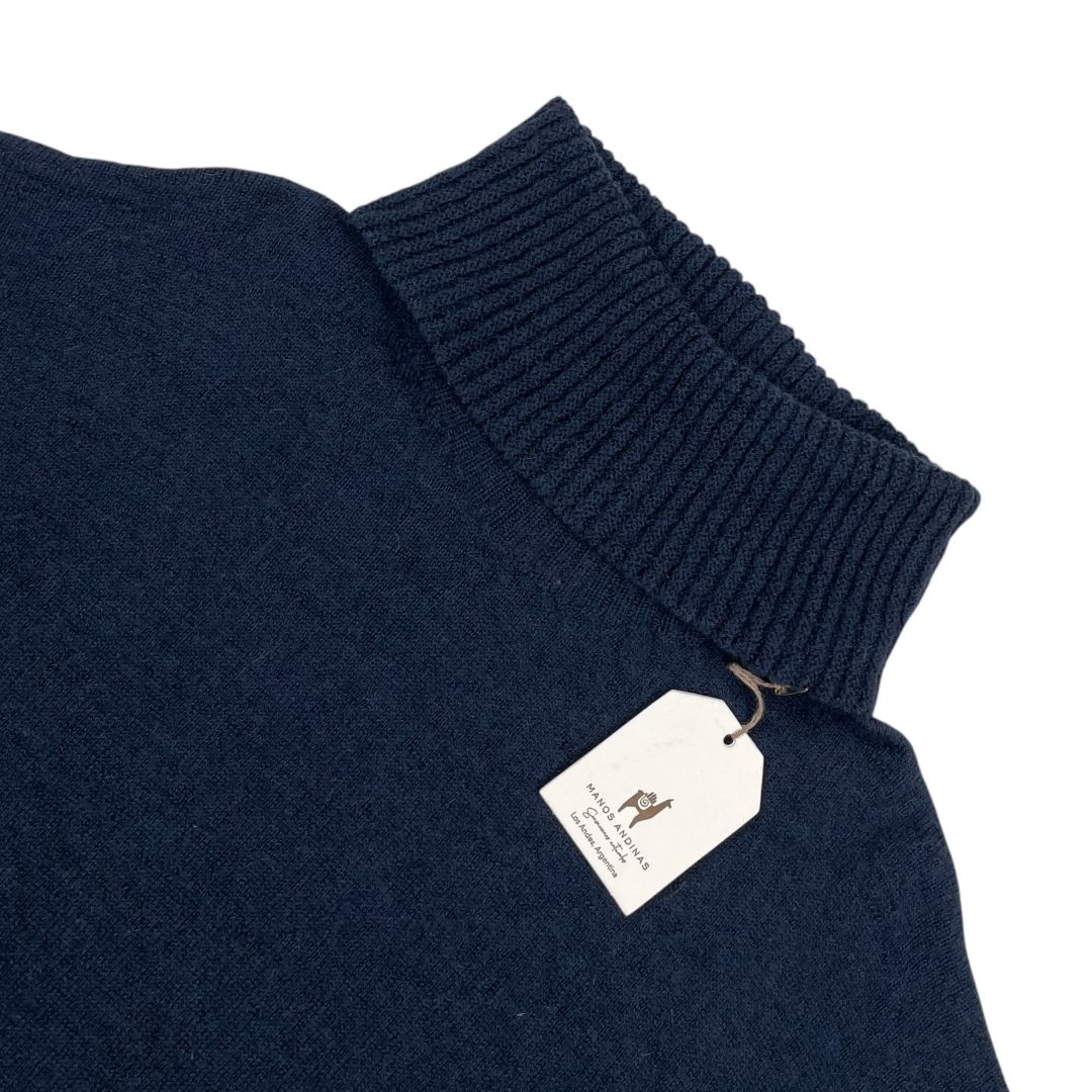Sweater Cuello Alto  MANOS ANDINAS  Azul Talle L