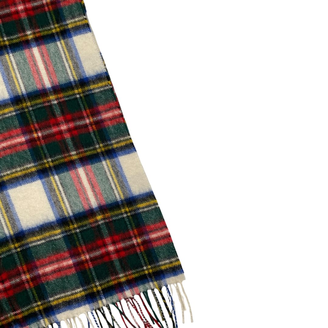 Bufanda  THE CLANS  Color Varios Cuadros Medida 136cm X 31cm