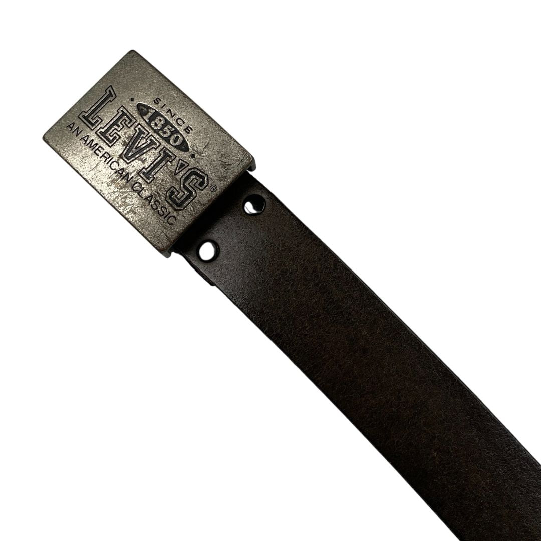 Cinturon Otro  LEVIS  Color Marron Talle 38