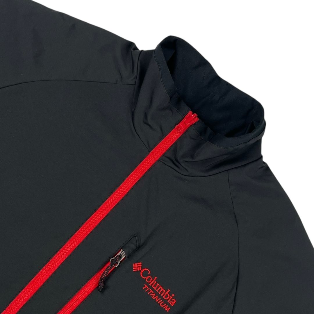 Campera  COLUMBIA  Color Negro Talle XL