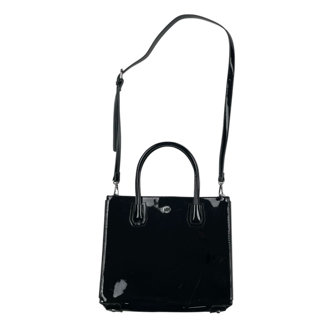 Cartera  BLAQUE  Color Negro Medida 32cm X 27cm