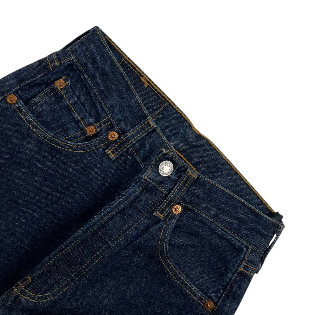 Pantalon  LEVIS  Color Azul Talle 25