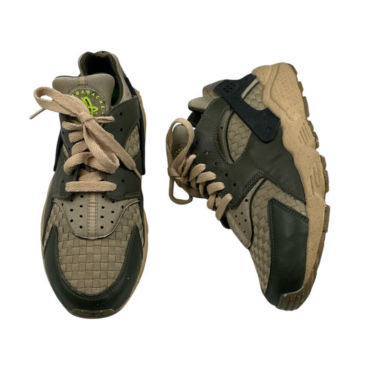 Zapatillas  NIKE  Color Verde Talle 40