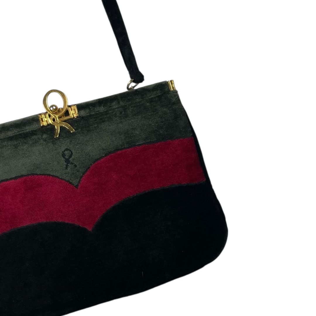 Cartera  ROBERTA DI CAMERINO  Varios Medida 29cm X 22cm