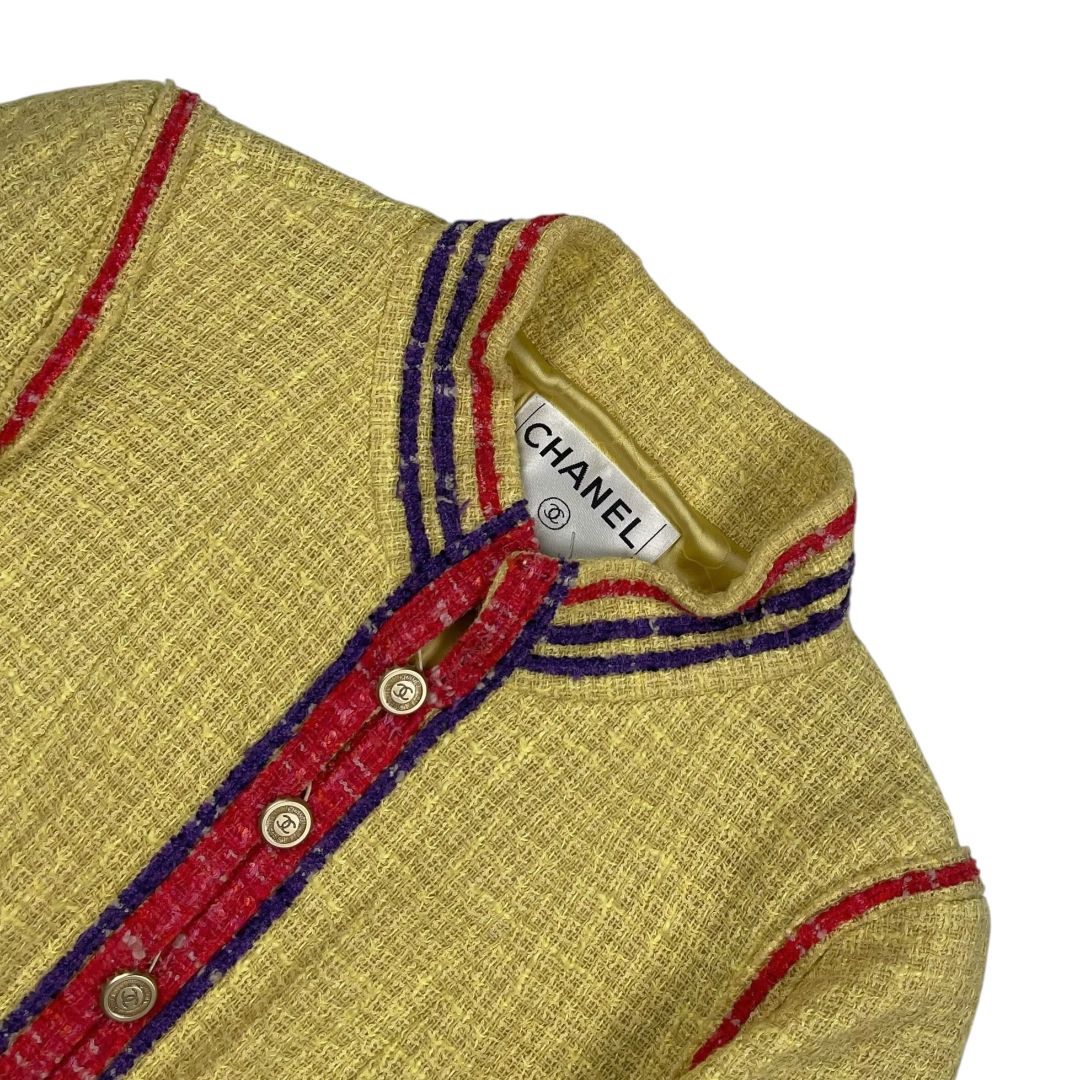 Saco  CHANEL  Amarillo Talle S
