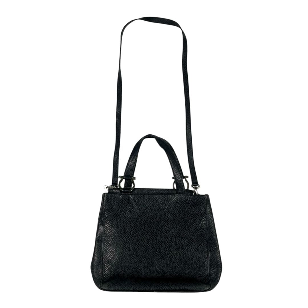 Cartera  FERRAGAMO  Negro Medida 27cm X 23cm