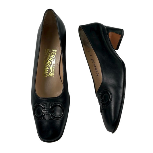 Zapatos  FERRAGAMO  Negro Talle 35