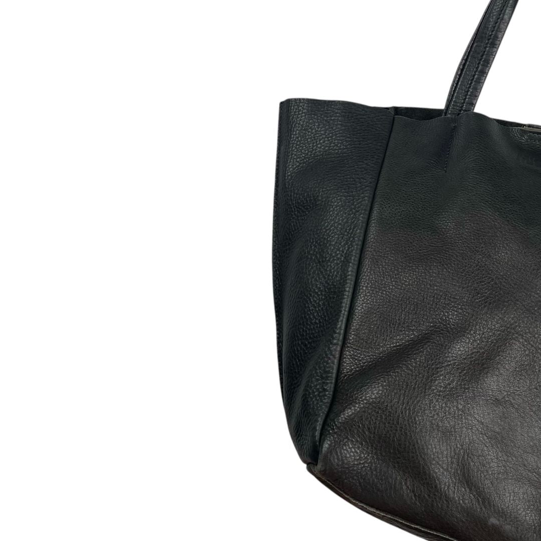 Cartera  MISHKA  Negro Medida 36cm X 27cm