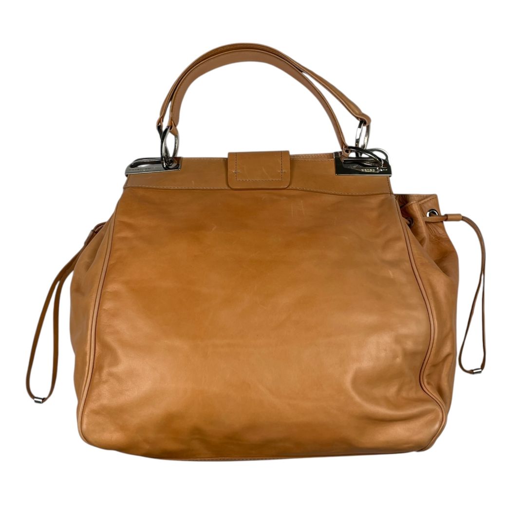 Cartera  PETER KENT  Marron Medida 40cm X 35cm