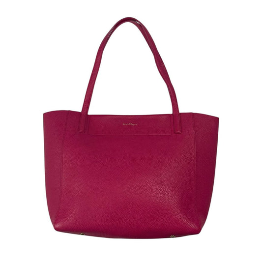 Cartera  FERRAGAMO  Fucsia Medida 30cm X 27cm