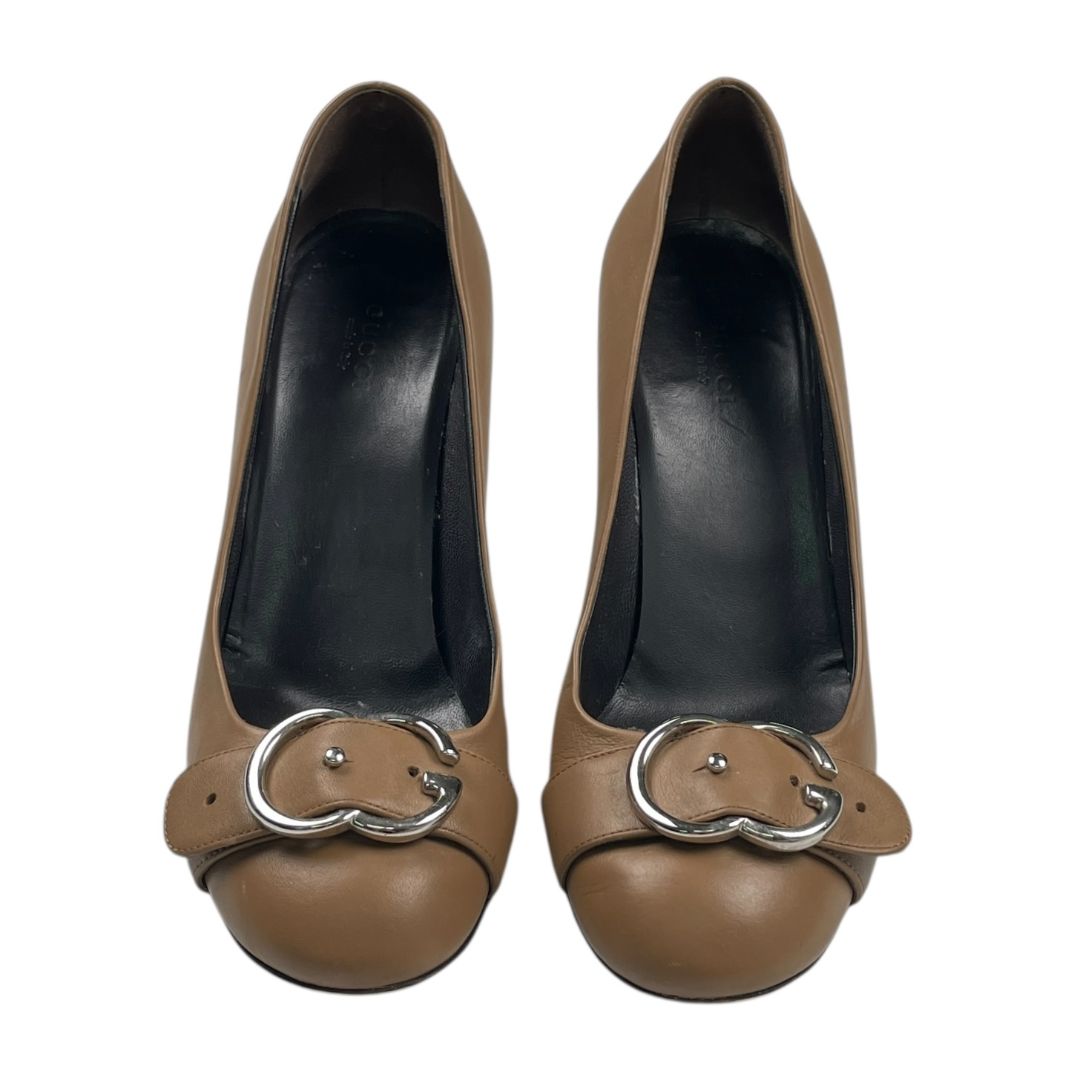 Zapatos  GUCCI  Beige Talle 39