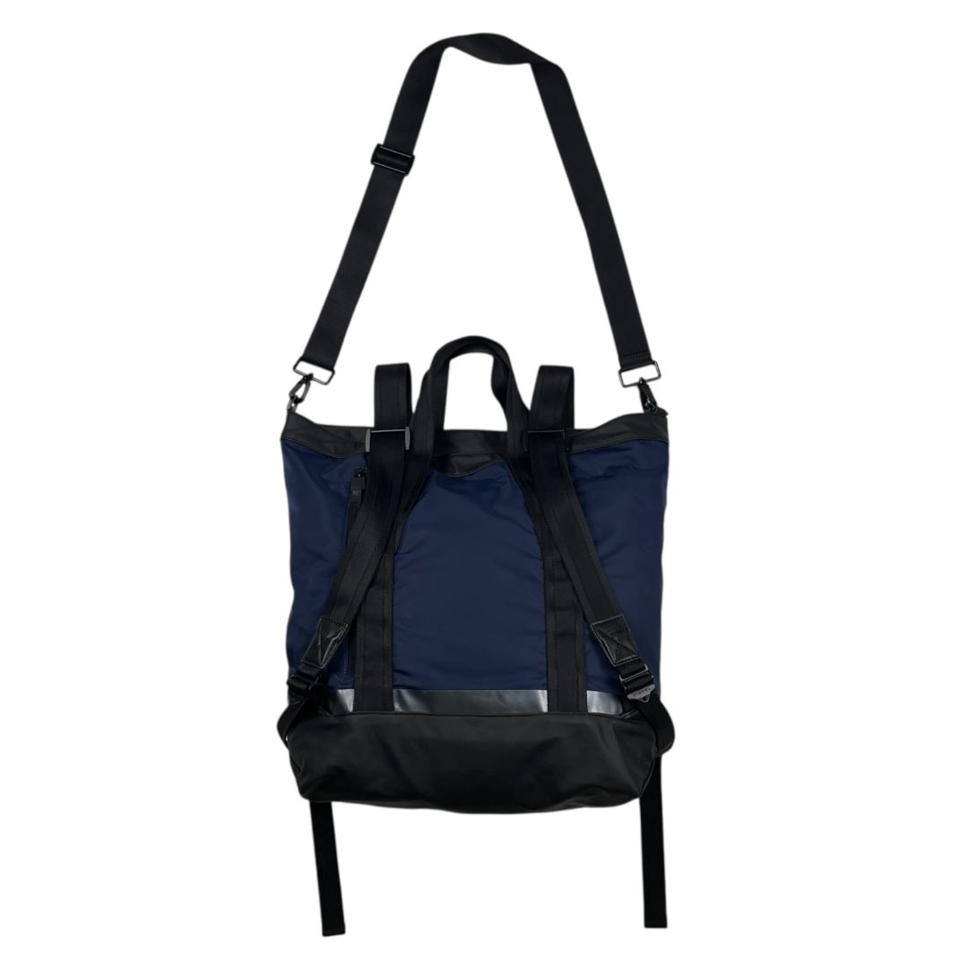 Bolso  DIESEL  Azul Medida 40cm X 34cm