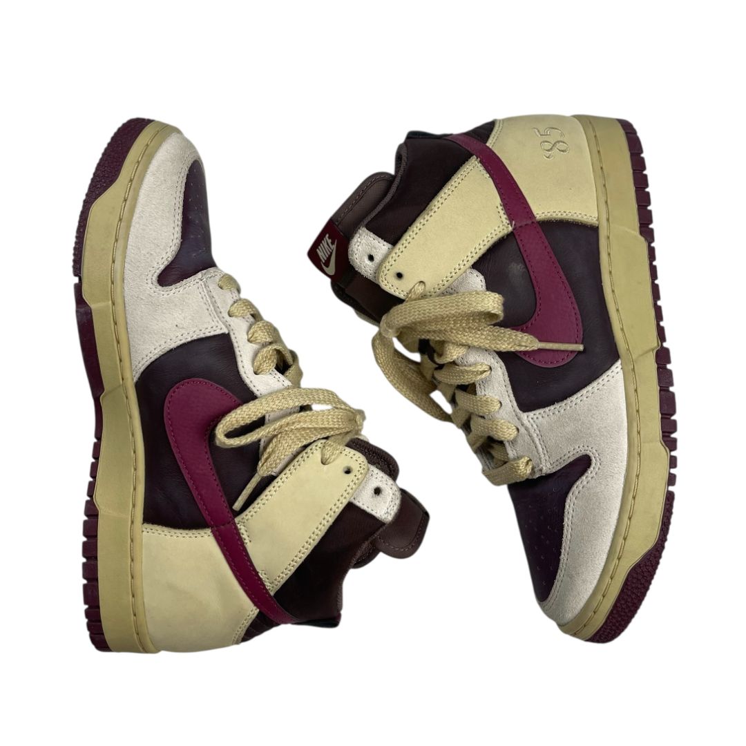 Zapatillas  NIKE  Violeta Talle 42