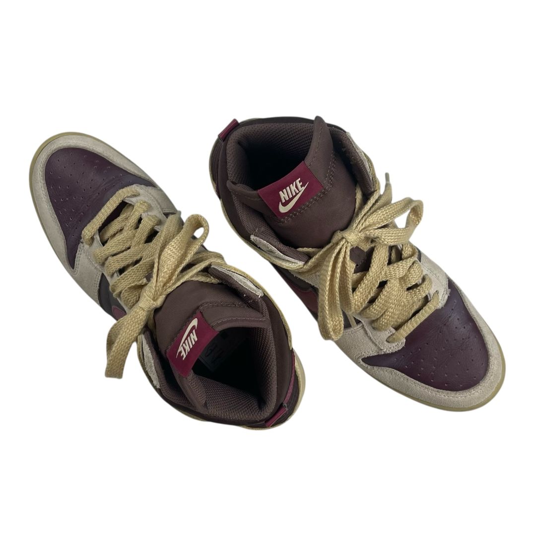 Zapatillas  NIKE  Violeta Talle 42