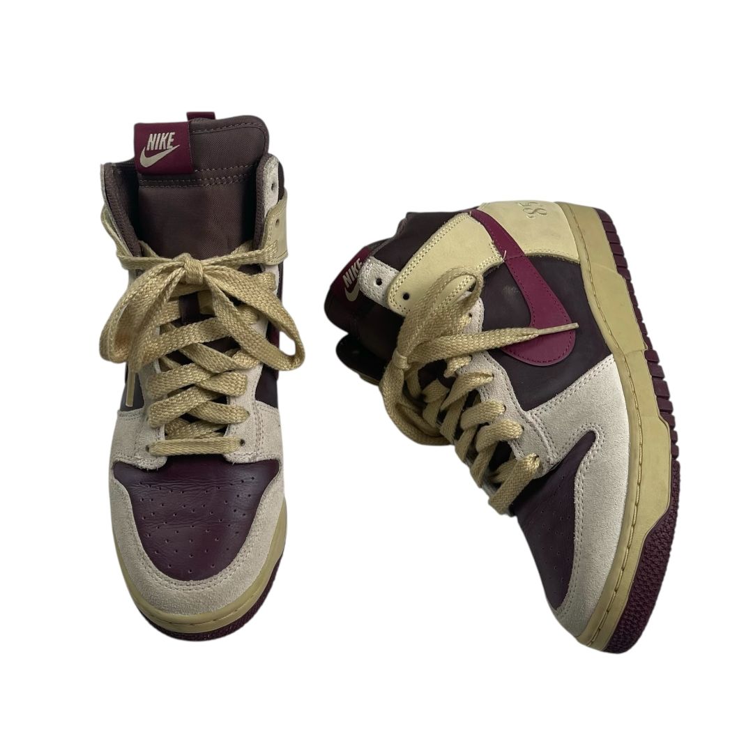 Zapatillas  NIKE  Violeta Talle 42