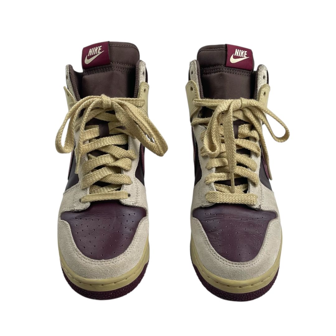 Zapatillas  NIKE  Violeta Talle 42