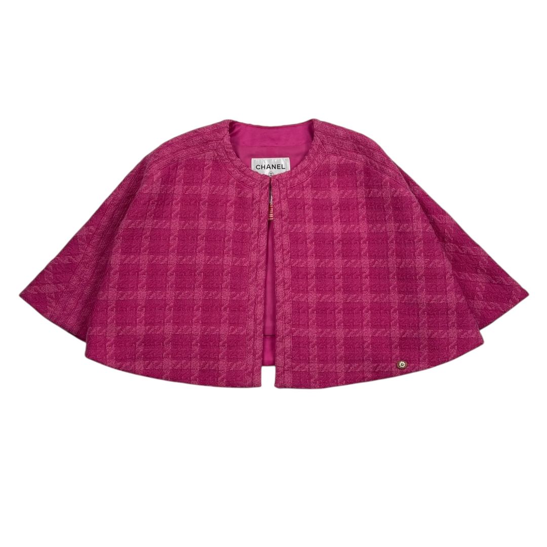 Capa Corta  CHANEL  Fucsia Talle Unico