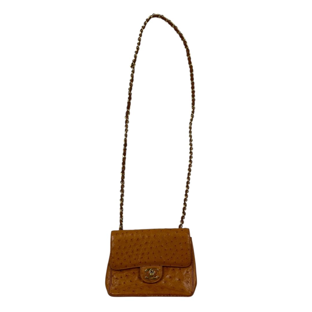 Cartera  CHANEL  Marron Medida 17cm X 14cm