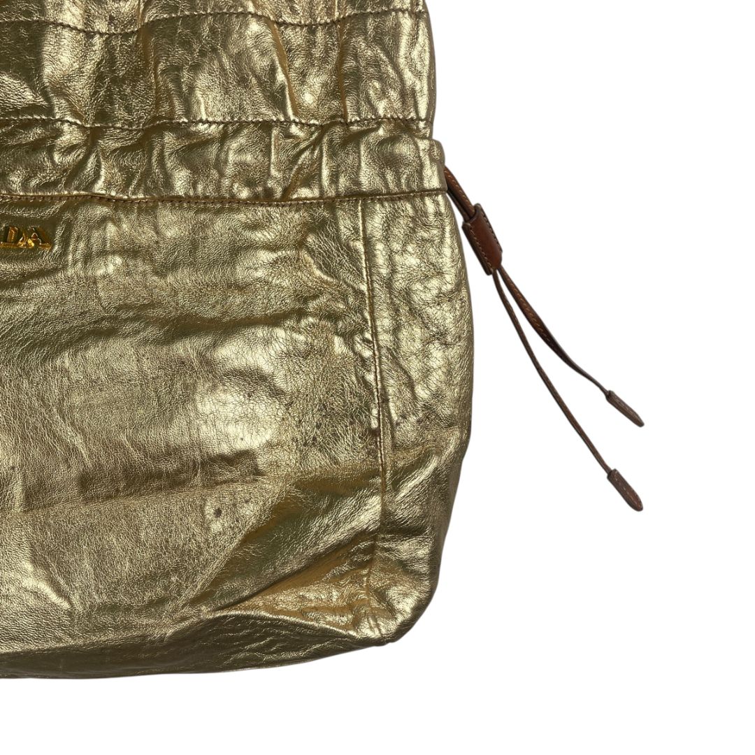 Cartera  PRADA  Dorado Talle Unico