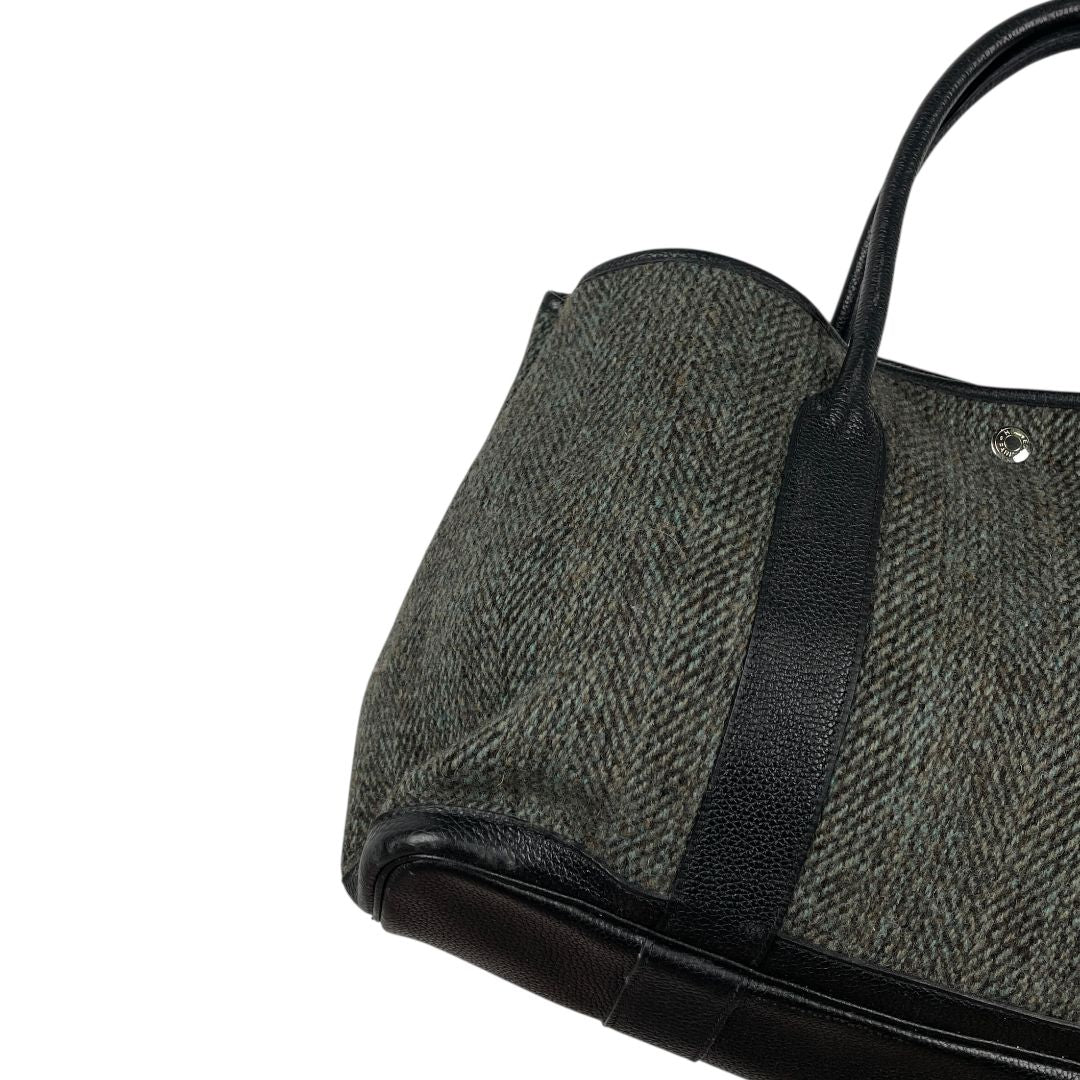 Cartera  HERMES  Verde Medida 51cm X 26cm