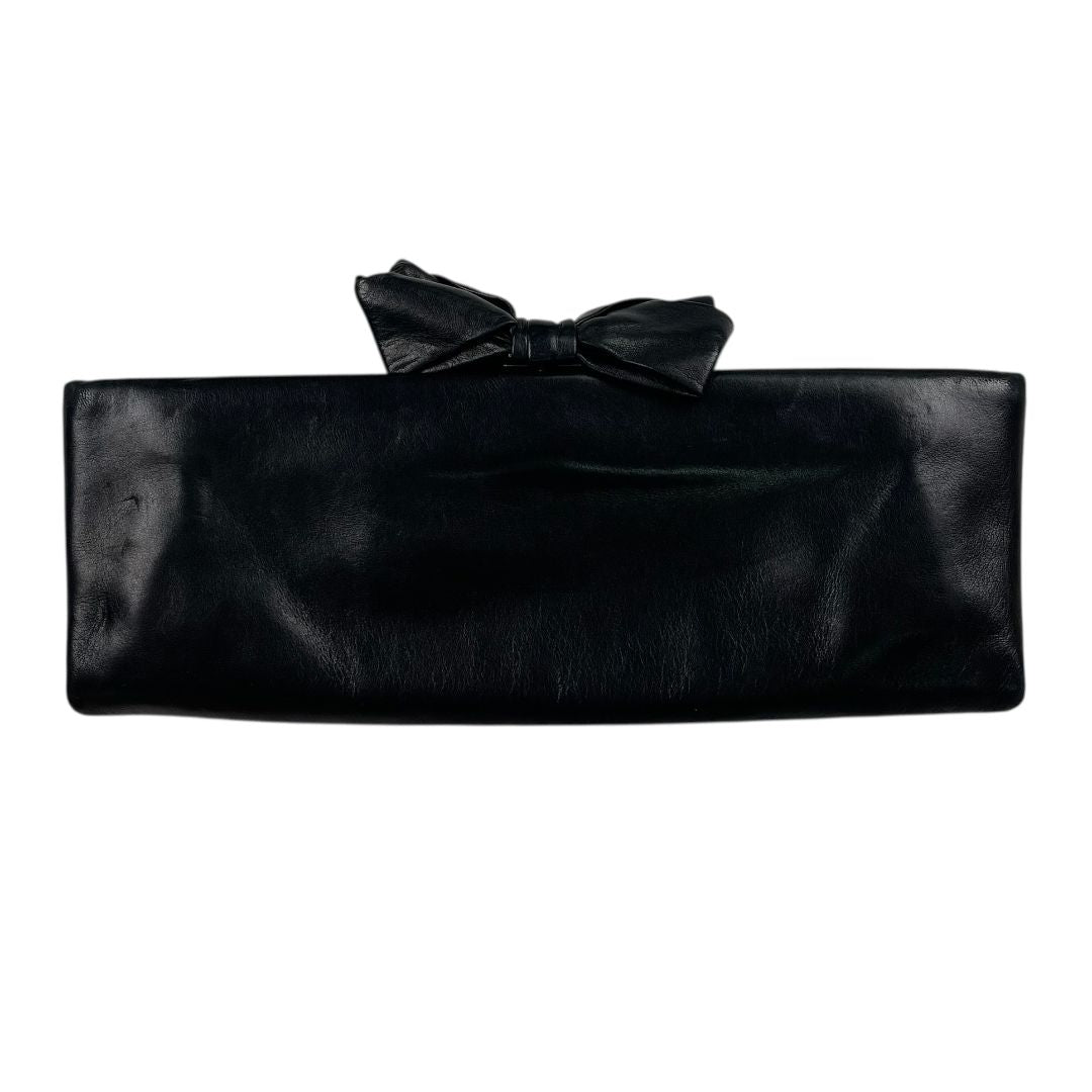 Sobre  CHANEL  Negro Medida 30cm X 11cm