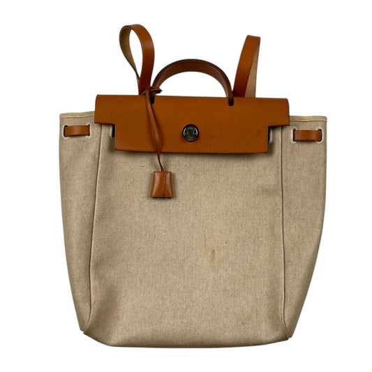 Mochila  HERMES  Beige Medida 35cm X 30cm