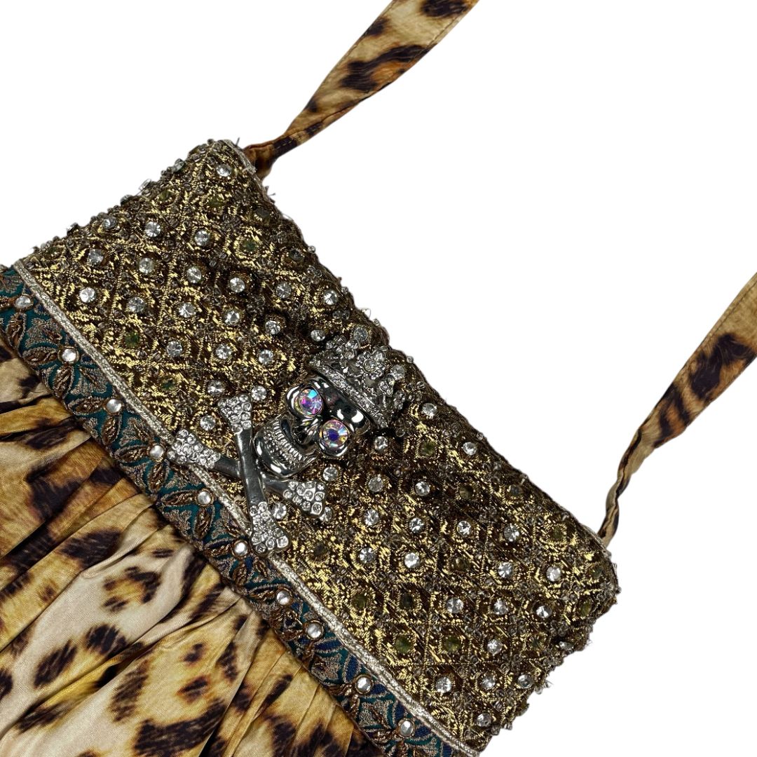 Cartera  SIN MARCA  Varios  Animal Print Medida 23cm X 22cm