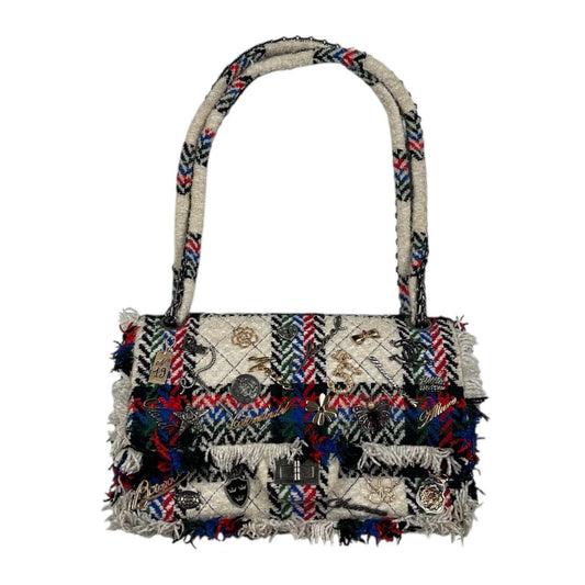 Cartera  CHANEL  Varios  Escoces Medida 25cm X 15cm