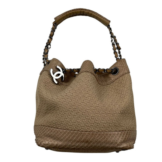 Cartera  CHANEL  Beige Medida 37cm X 22cm